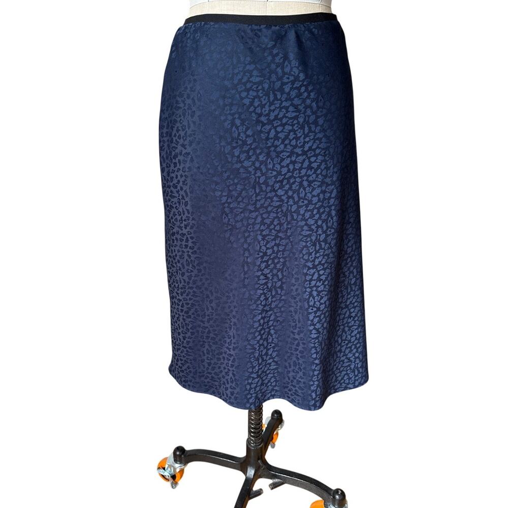 Chelsea28 Navy Blue Leopard Slip Skirt Midi Size Large A-Line
